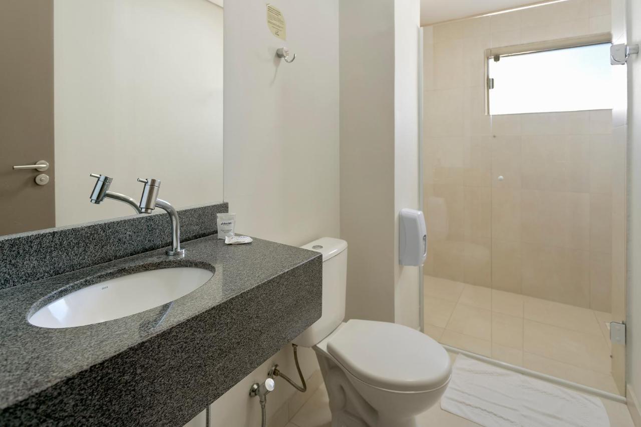 Hotel Valerim Itajai / Navegantes מראה חיצוני תמונה