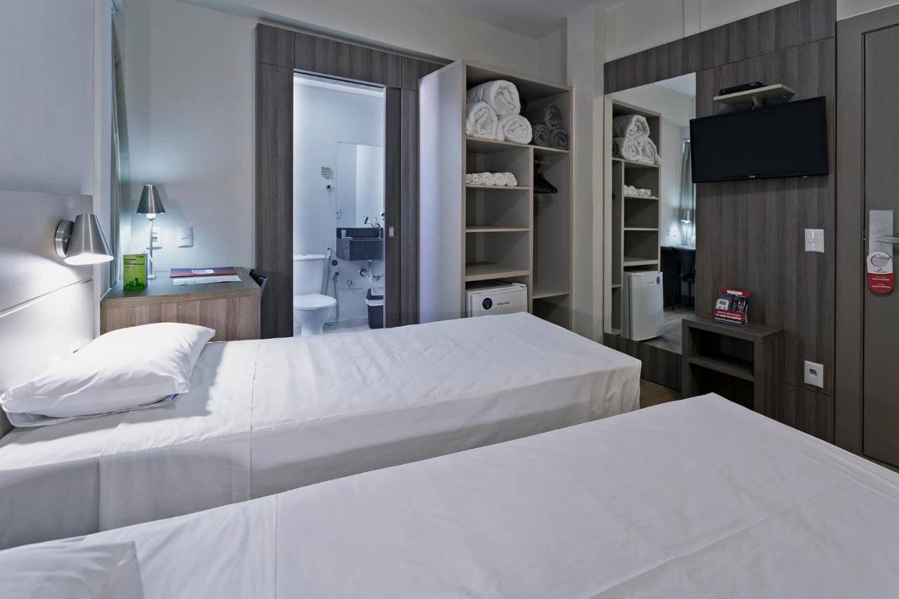 Hotel Valerim Itajai / Navegantes מראה חיצוני תמונה