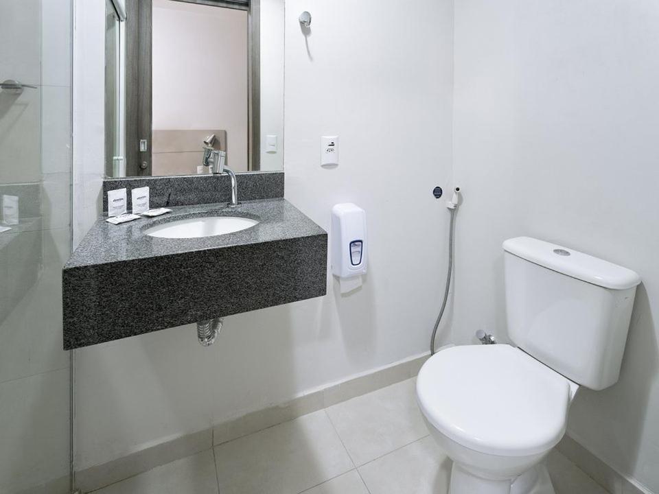 Hotel Valerim Itajai / Navegantes מראה חיצוני תמונה