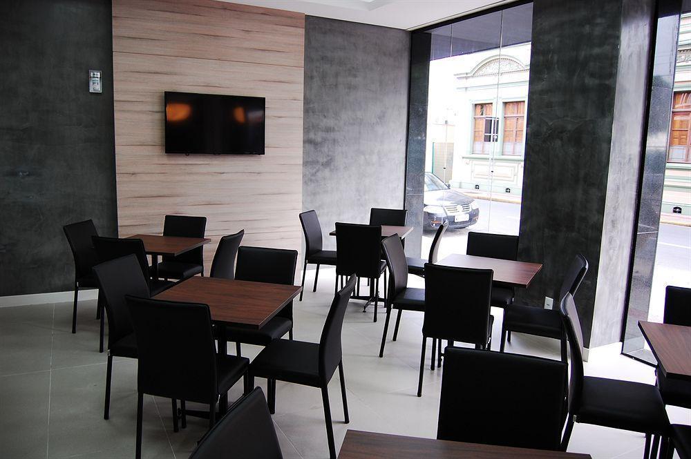 Hotel Valerim Itajai / Navegantes מראה חיצוני תמונה