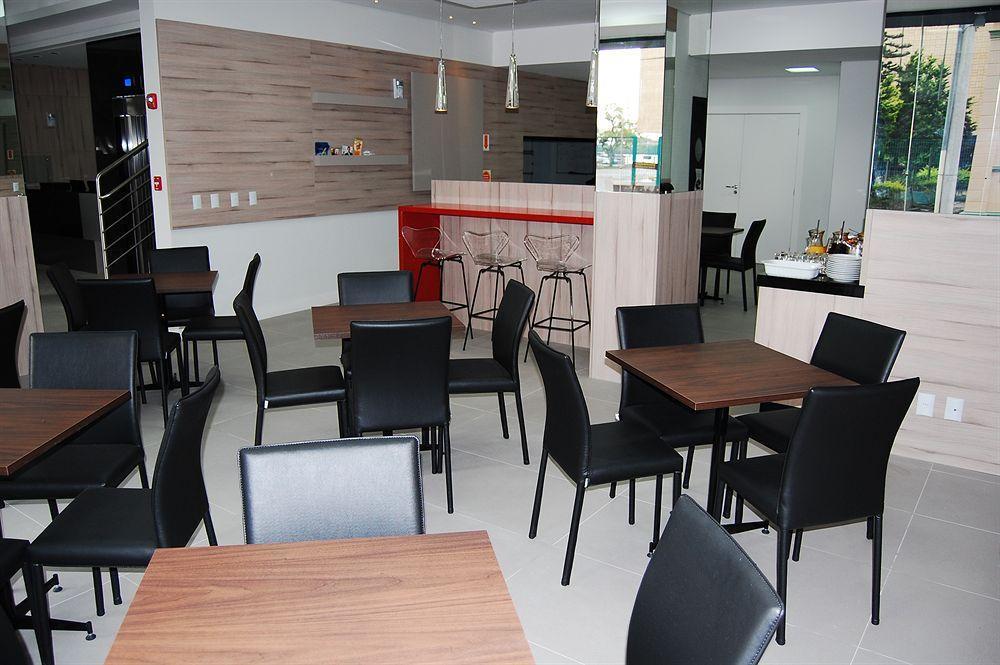 Hotel Valerim Itajai / Navegantes מראה חיצוני תמונה