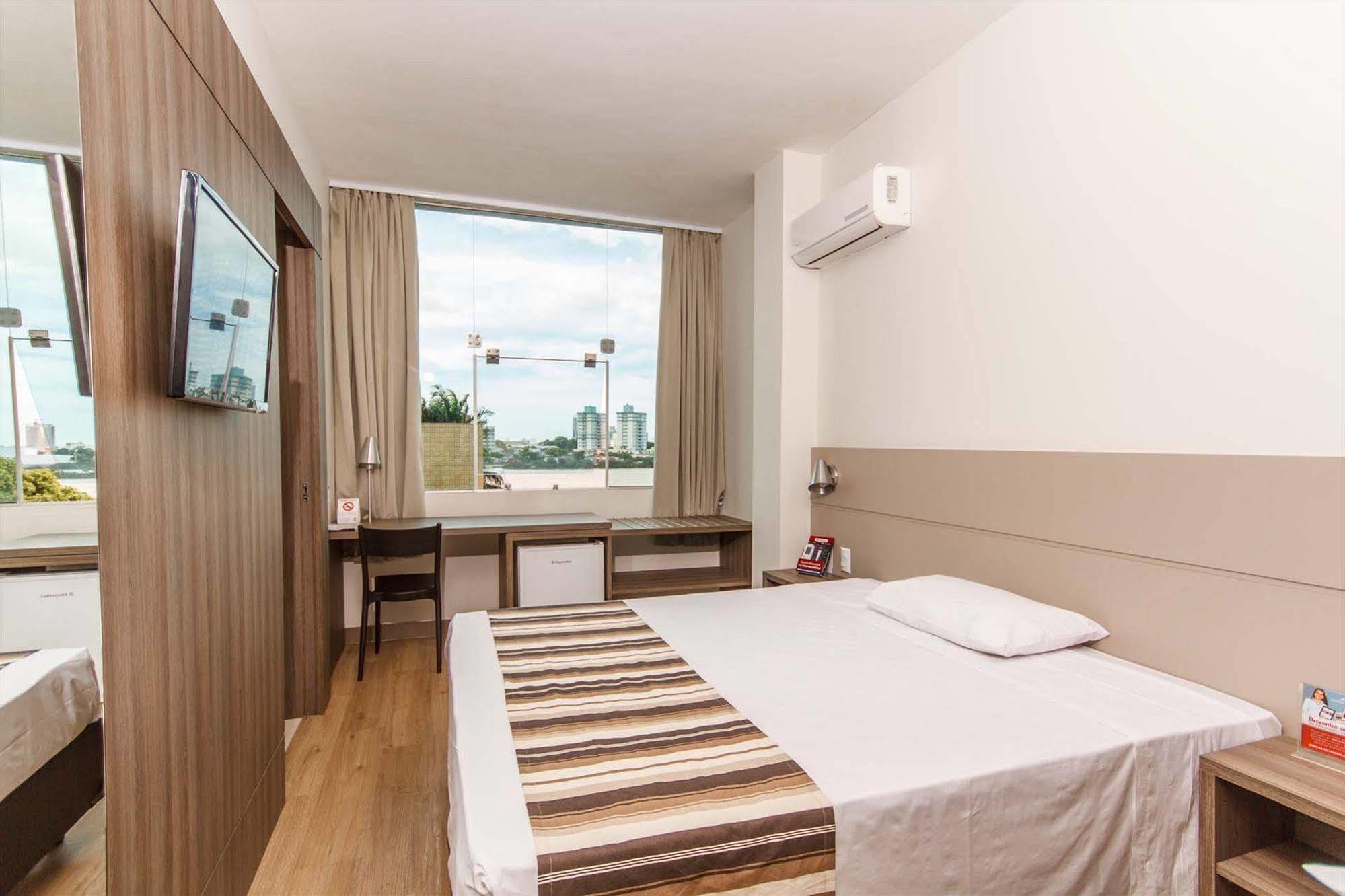 Hotel Valerim Itajai / Navegantes מראה חיצוני תמונה
