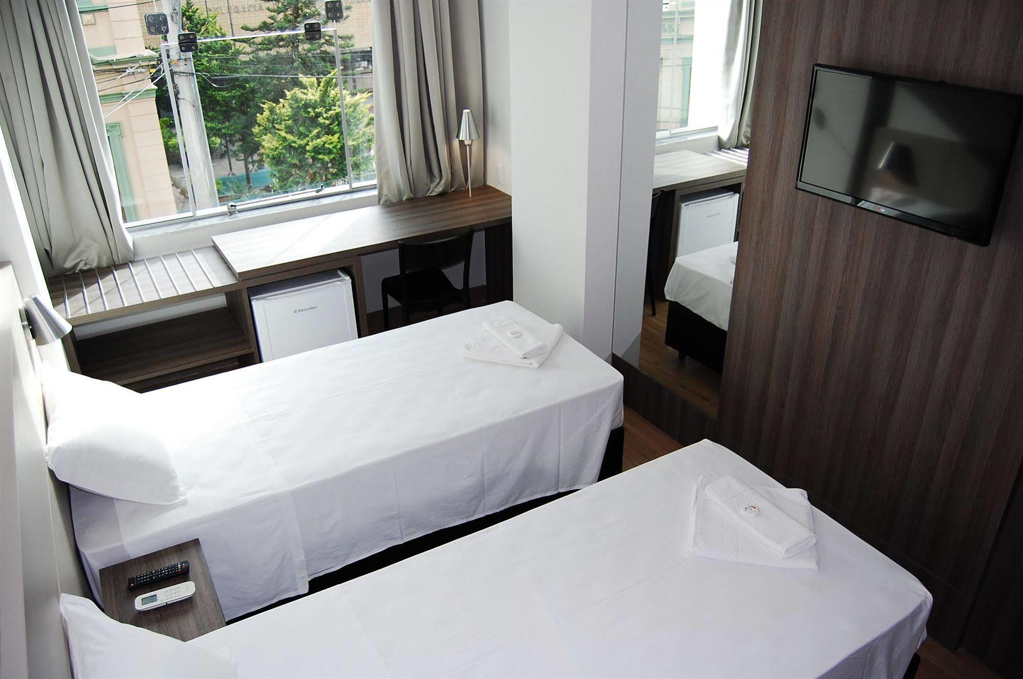 Hotel Valerim Itajai / Navegantes מראה חיצוני תמונה